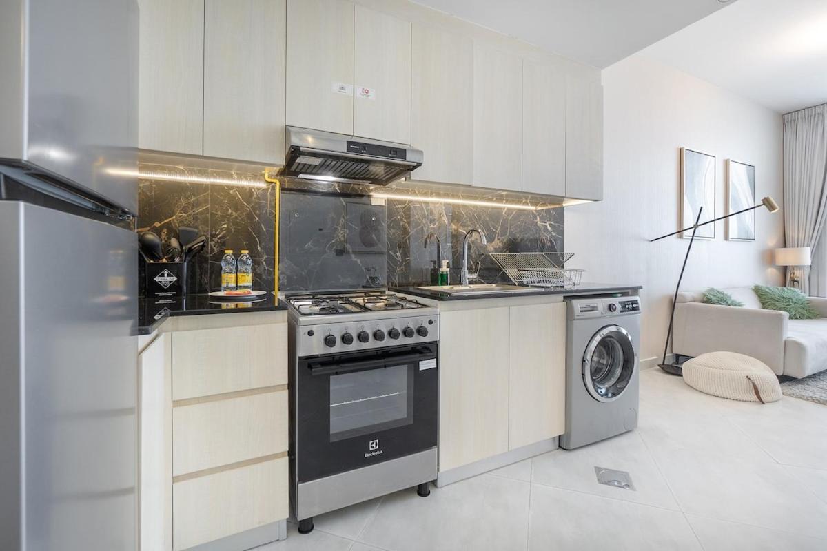 Apartment Eye-captivating 1 Bed For 2 Dubai