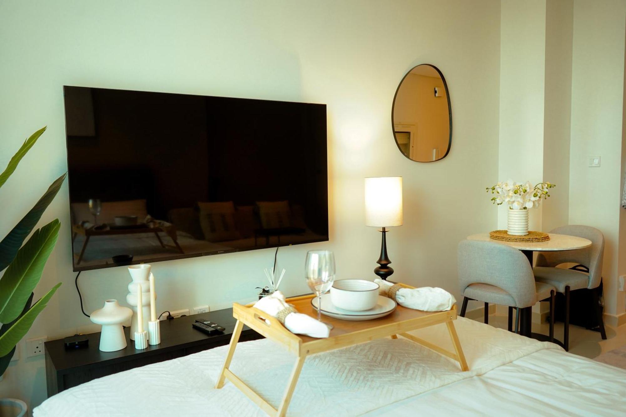 Your Elegant Palm Paradise- Fully Equipped