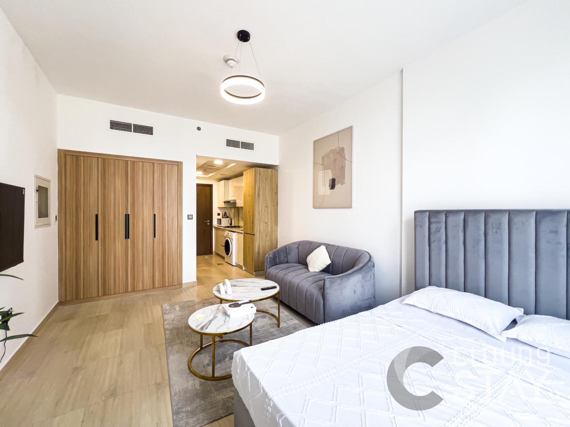 Cloud 9 - Serene Living In Jvcs Pantheon Elysee Ii Apartment