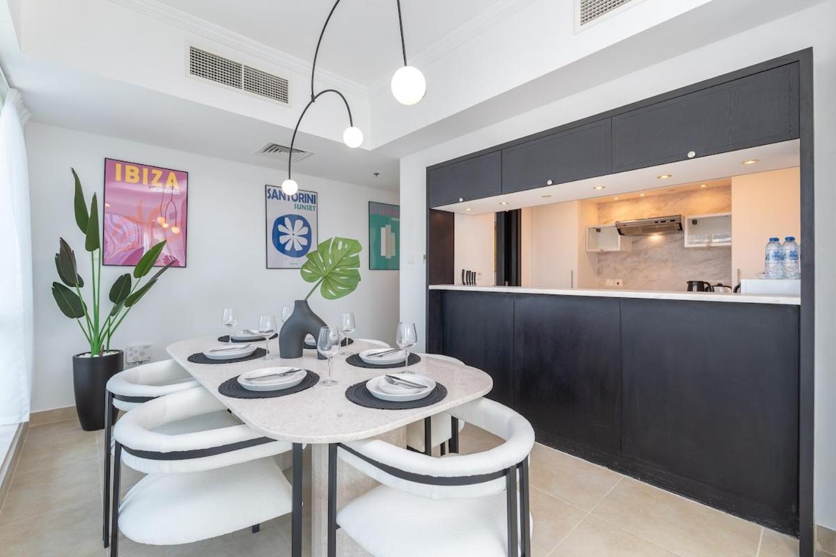 Daire Luxurious And Minimalist 3br In Marina Dubai