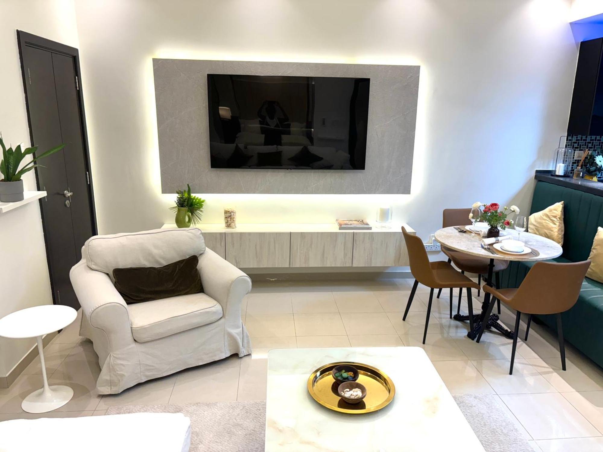 Apartamento Vacation Friendly View Luxury 1bedroom- Walk To & Mall