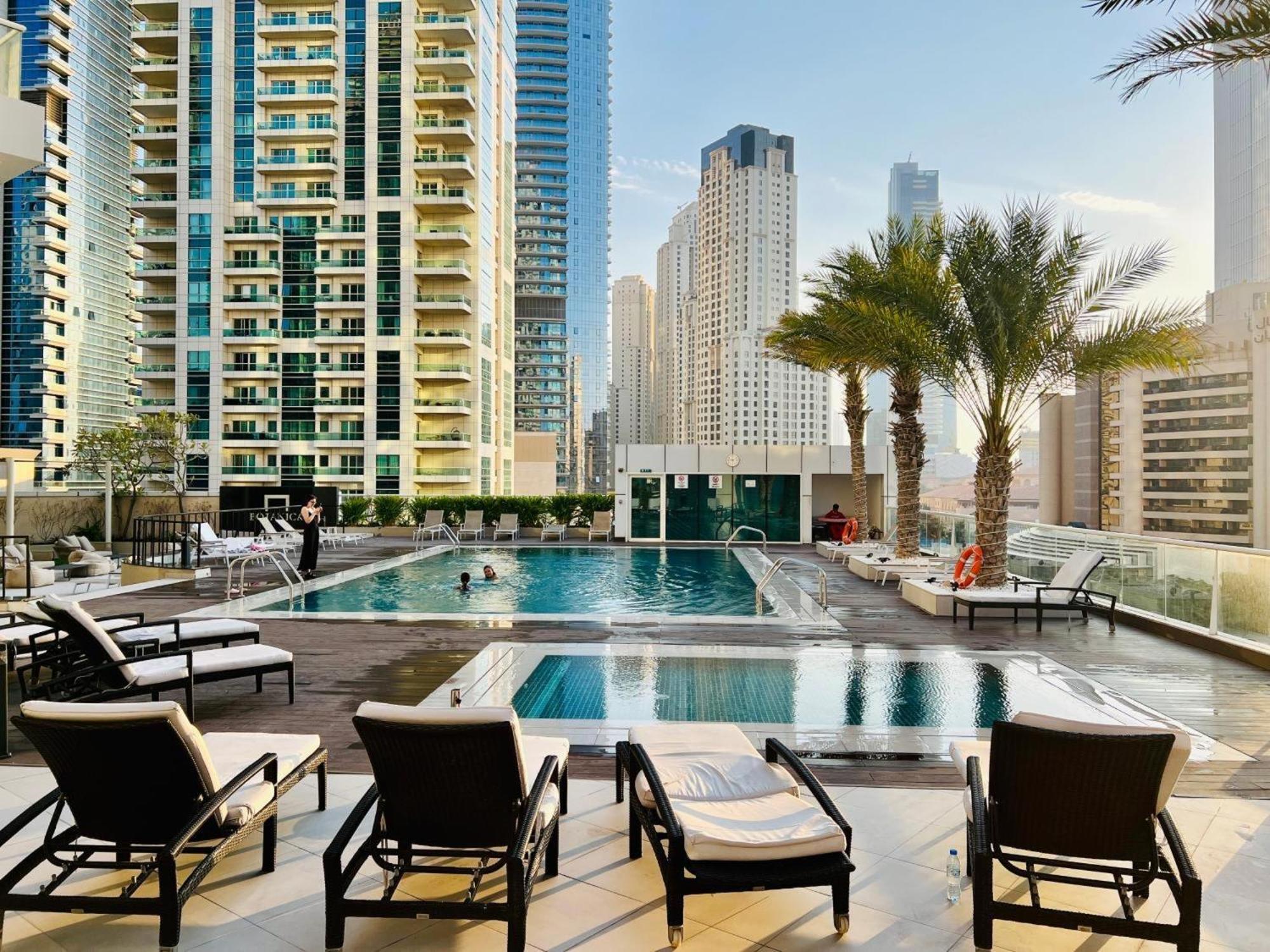 Vacation Friendly View Luxury 1bedroom- Walk To & Mall Apartamento *