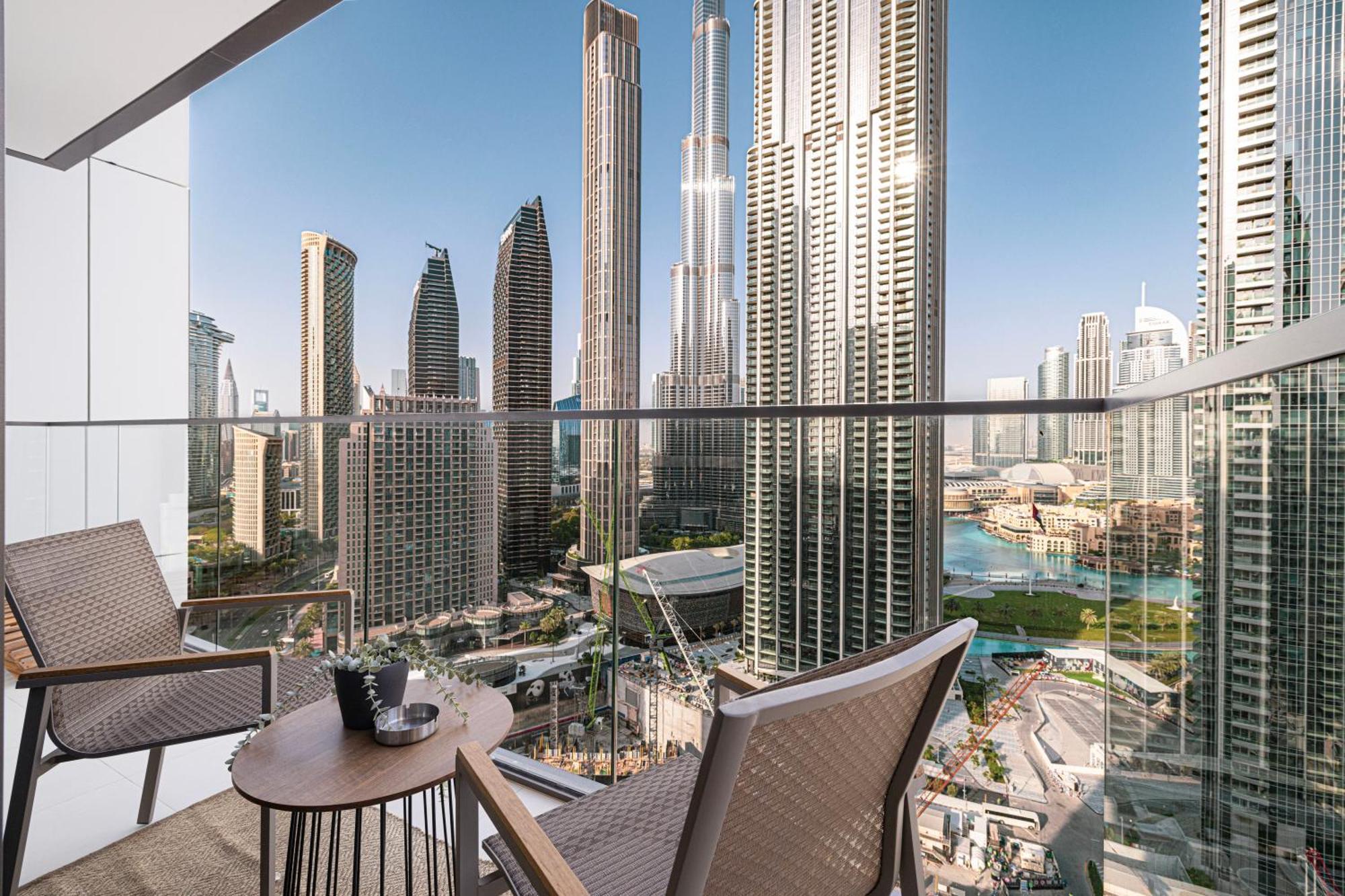 Burj Crown - Urban Chic Opera Boulevard View, Walk To Mall *