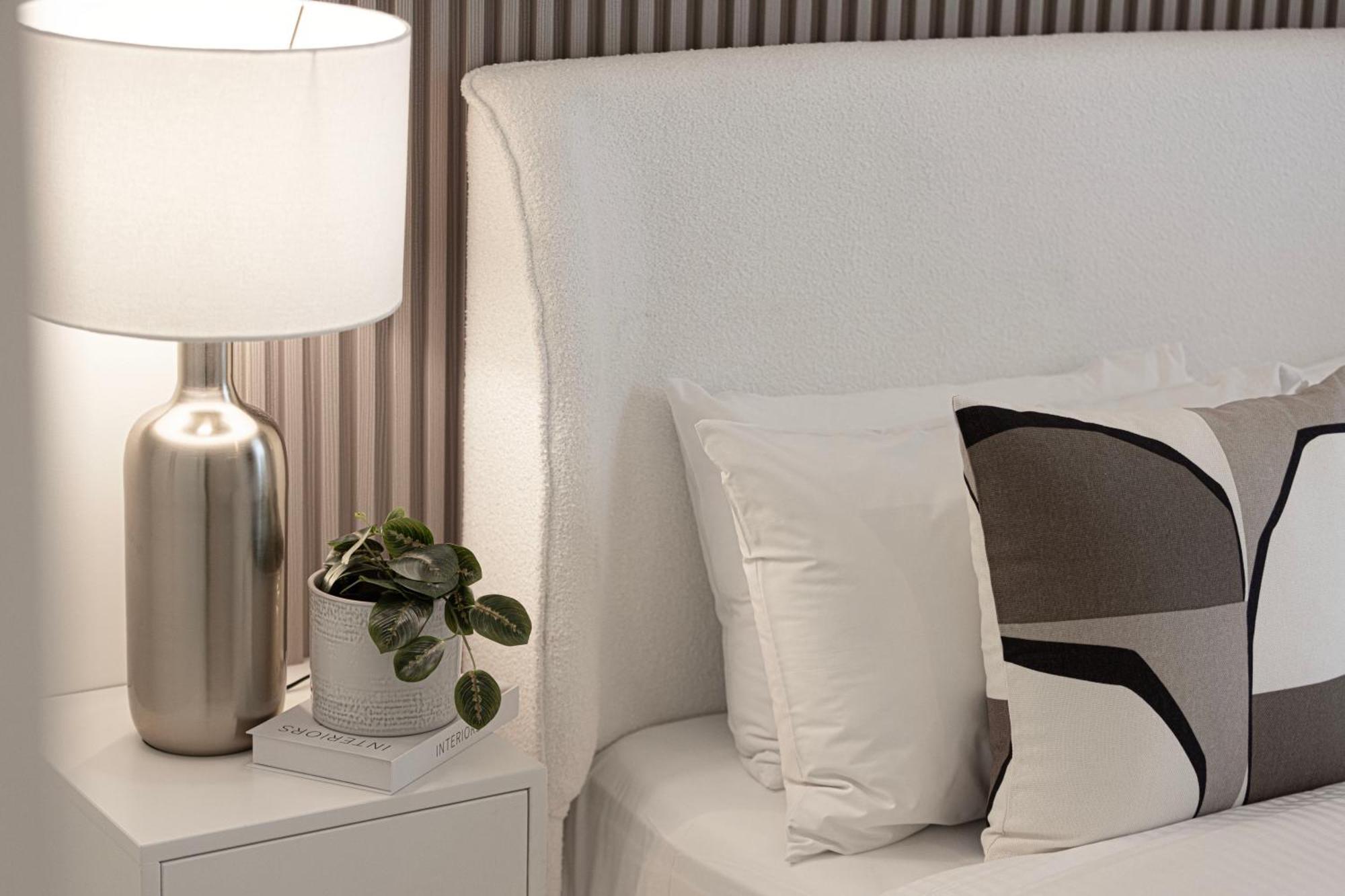 Daire Burj Crown - Urban Chic Opera Boulevard View, Walk To Mall *