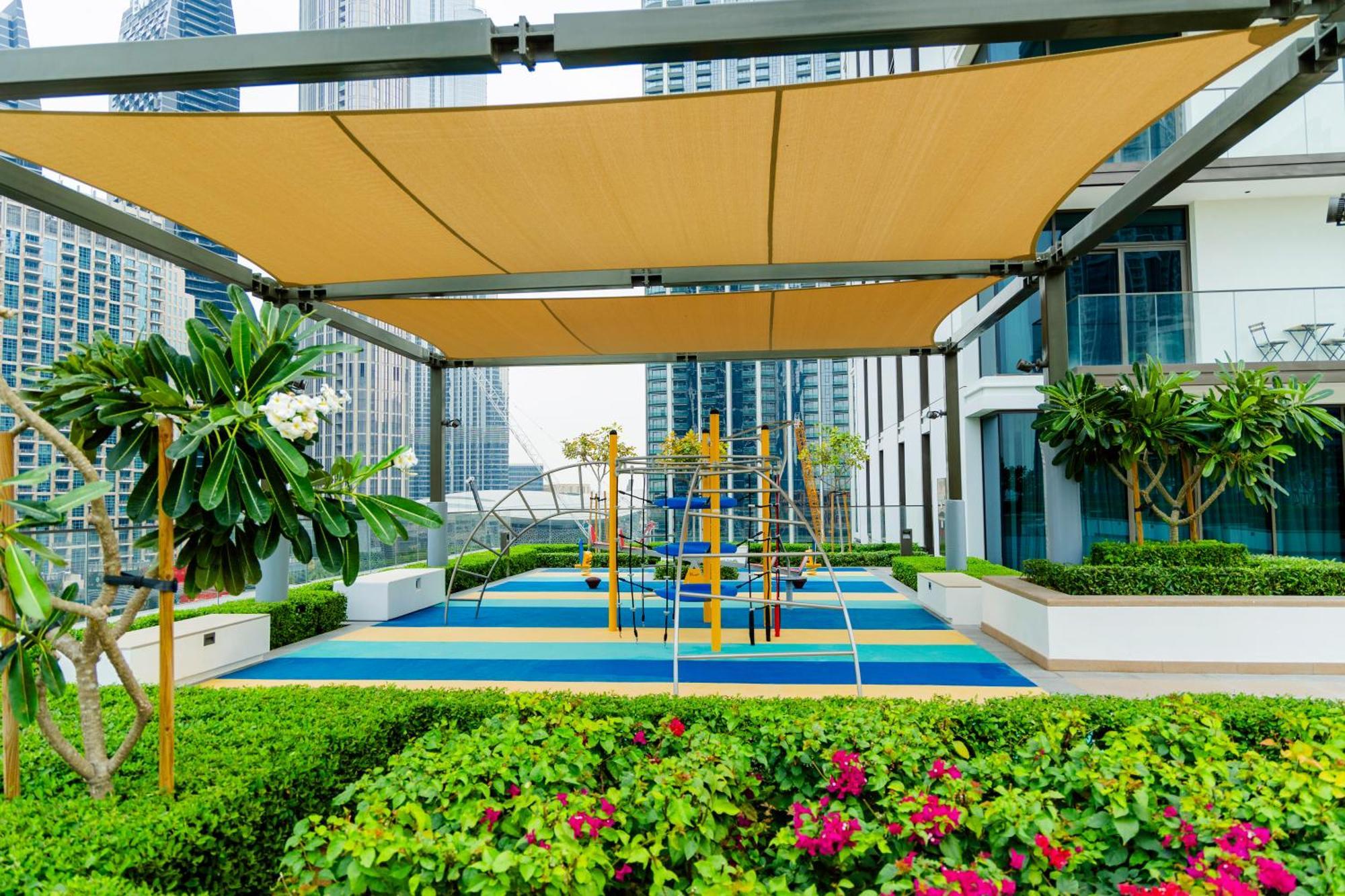 Burj Crown - Urban Chic Opera Boulevard View, Walk To Mall *