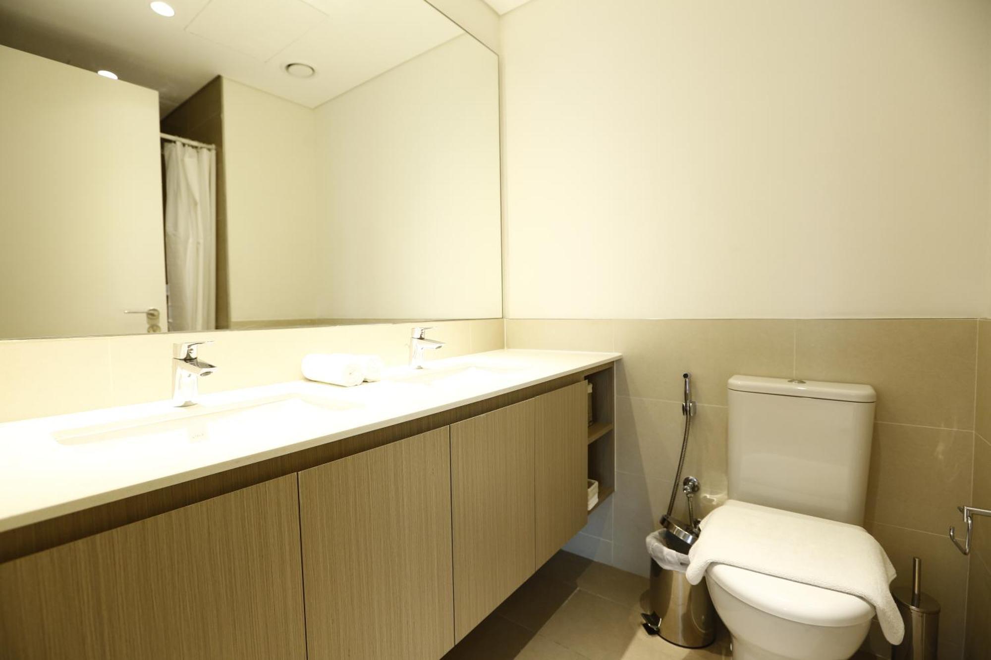 Apartamento Brown Stone - Hills Mall Dubai