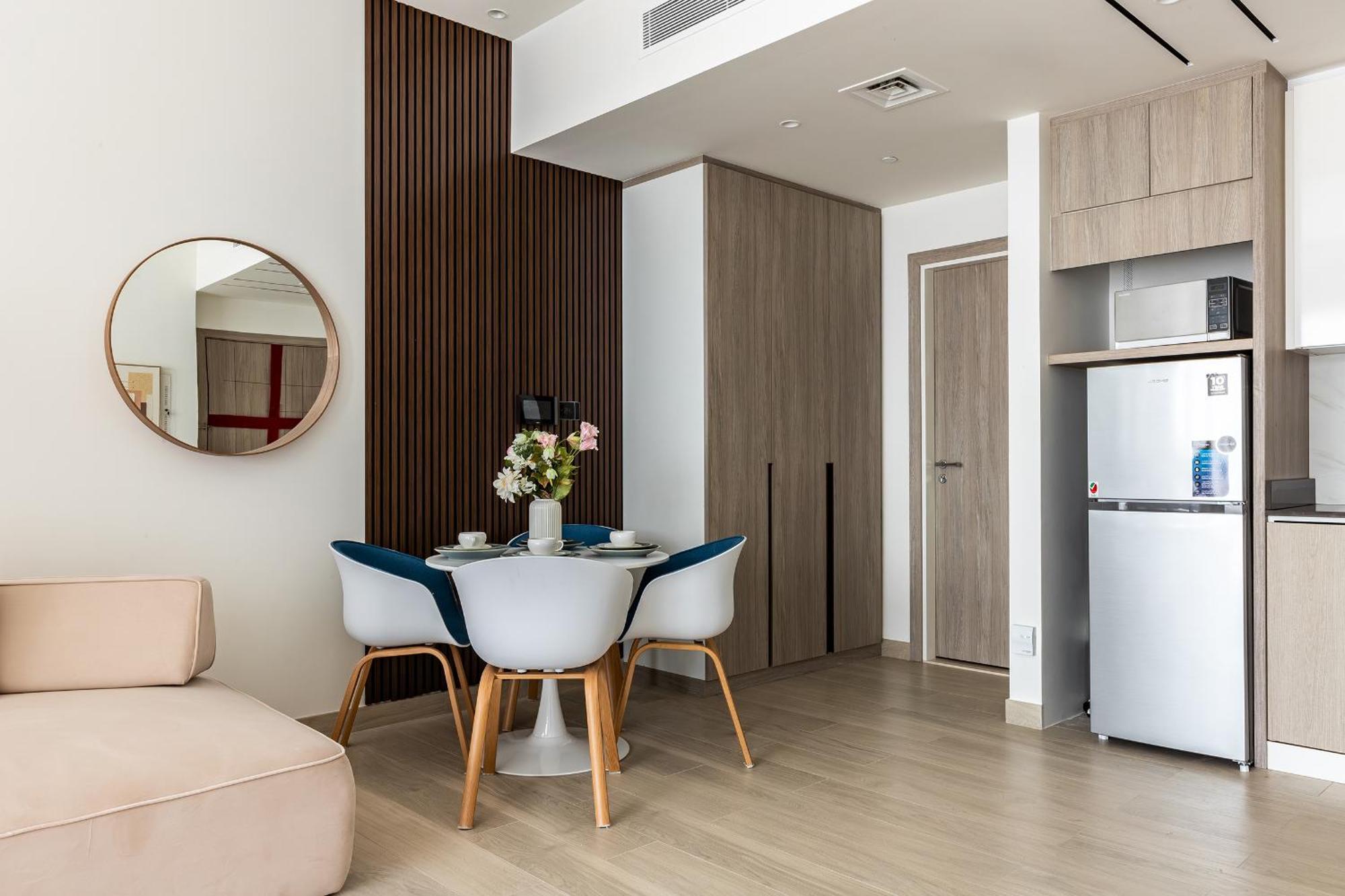 Spacious Medore Tower