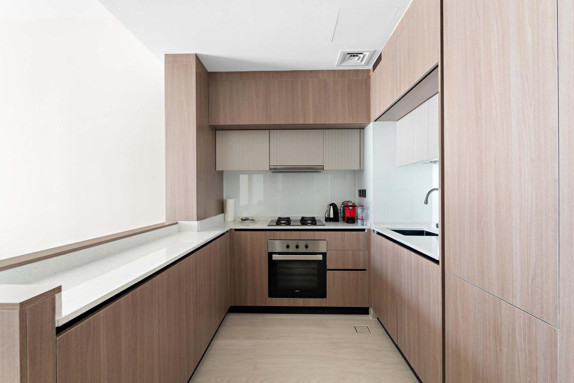 Apartamento Elegant 1 Bedroom In Arjan With Pool Gym Game