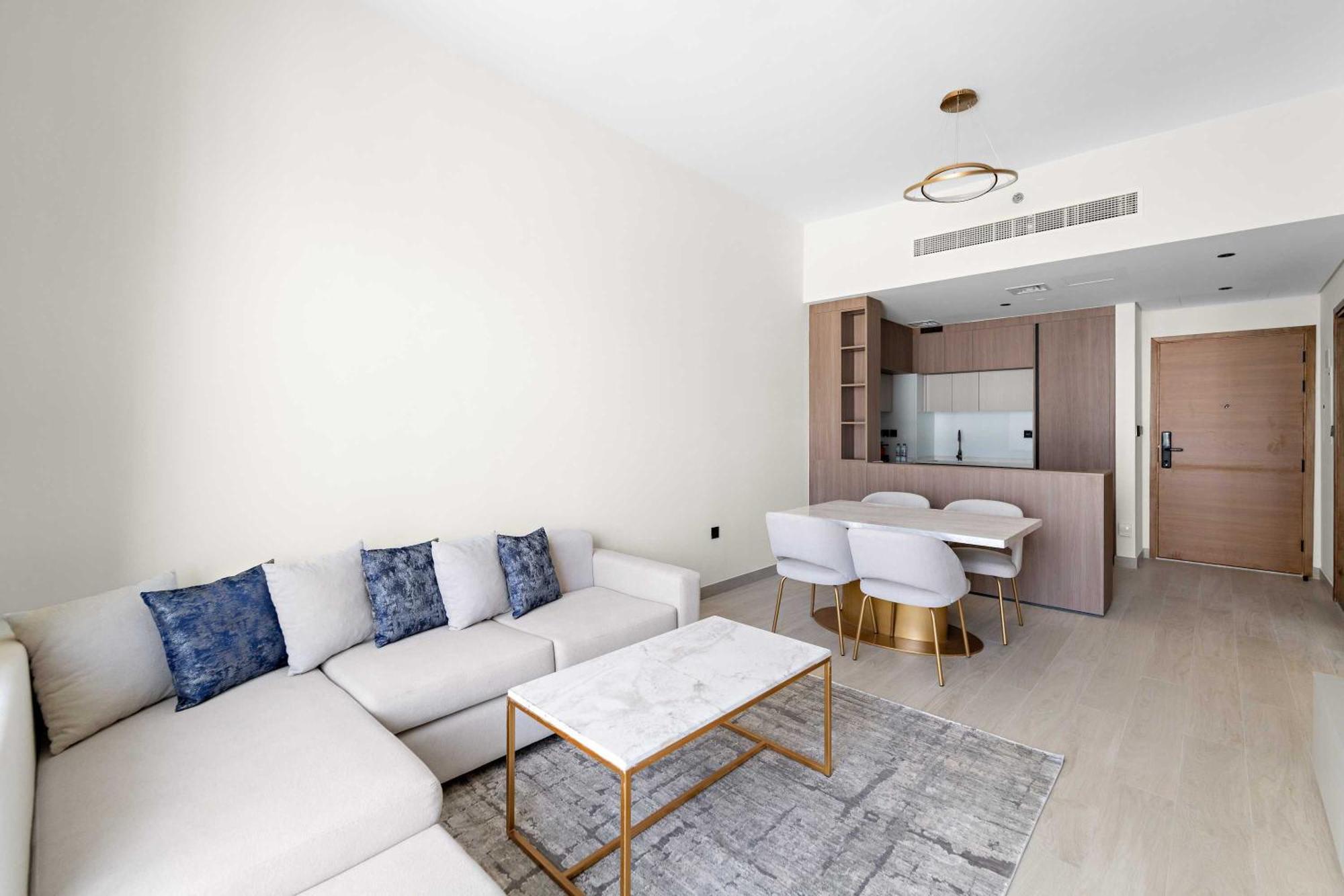 Elegant 1 Bedroom In Arjan With Pool Gym Game Apartamento