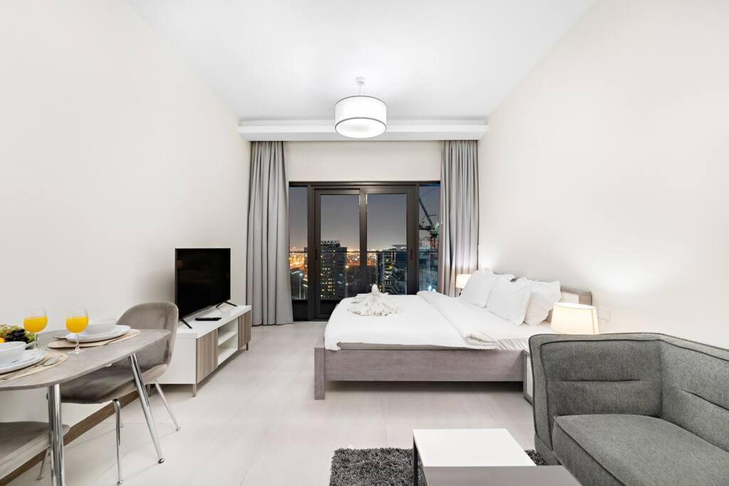 First Class Rustic Charm In Sol Bay Apartamento Dubai
