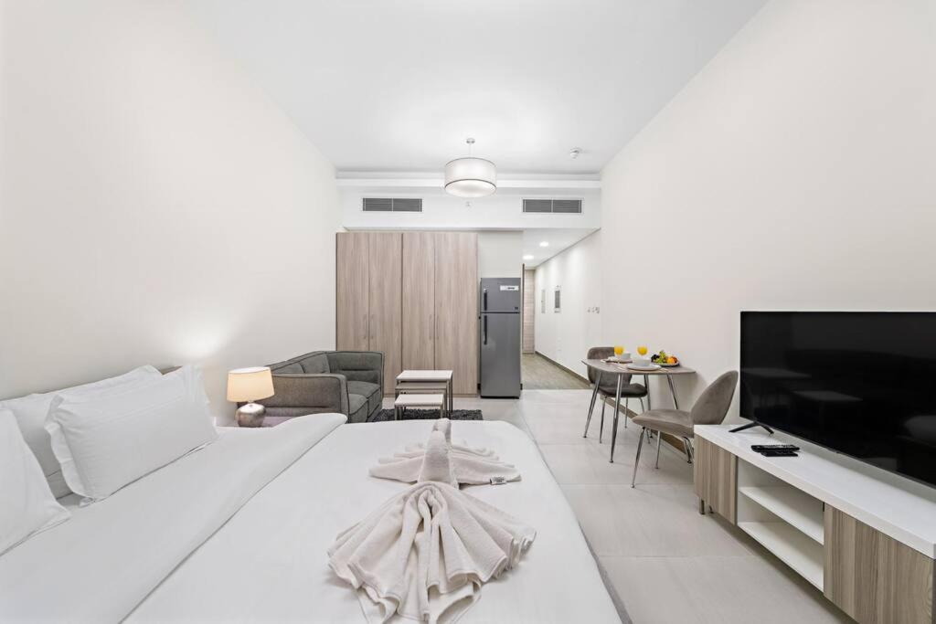 First Class Rustic Charm In Sol Bay