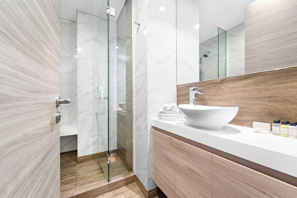 First Class Rustic Charm In Sol Bay Apartamento