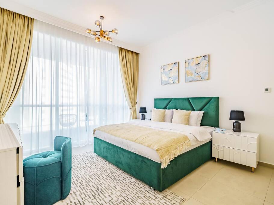 Seaside Elegance 1 Bedroom Al Bateen *