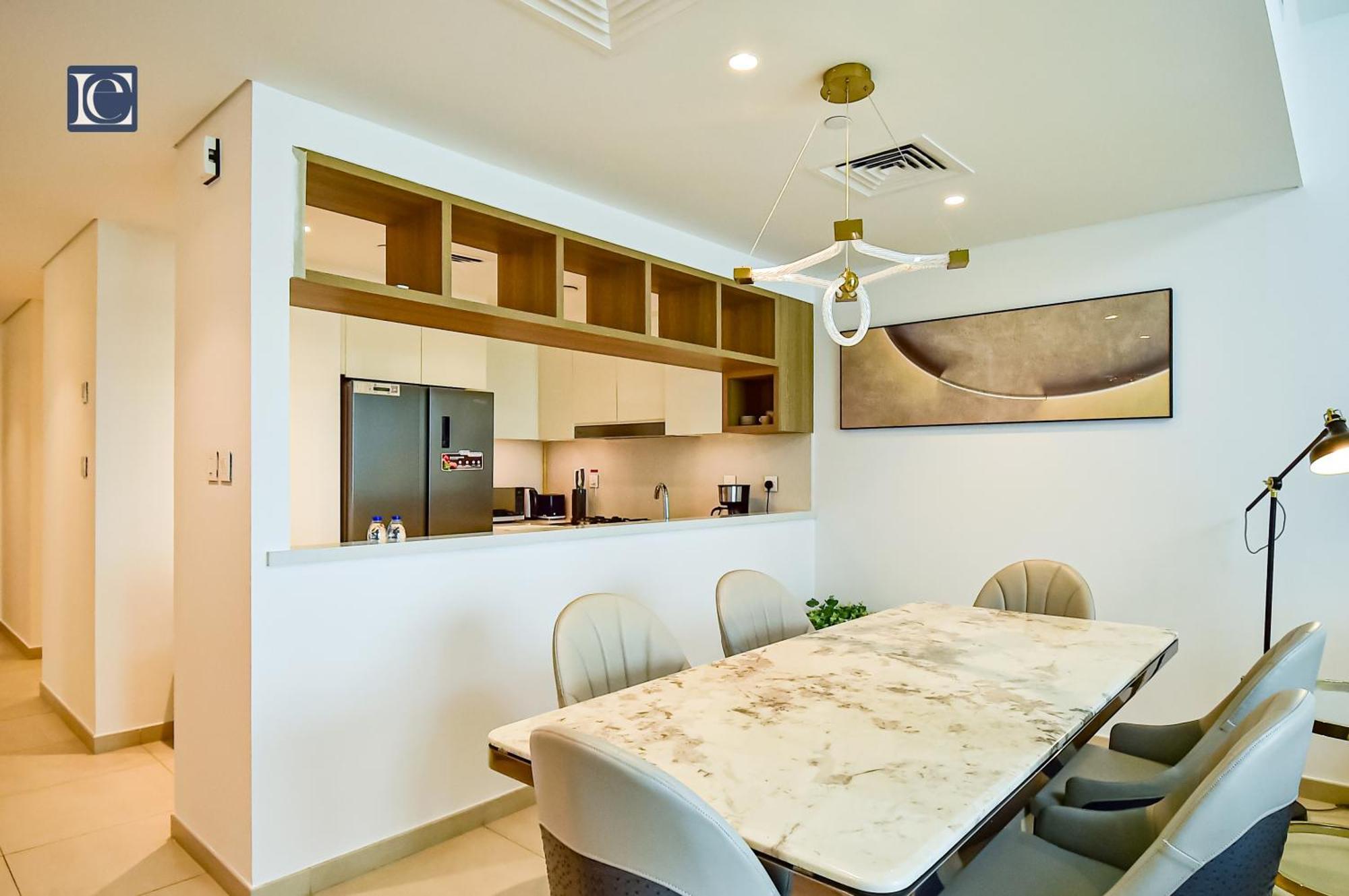 Luxury Escapes - Downtown Views 2 - Premium 3br - Near Mall * Dubai