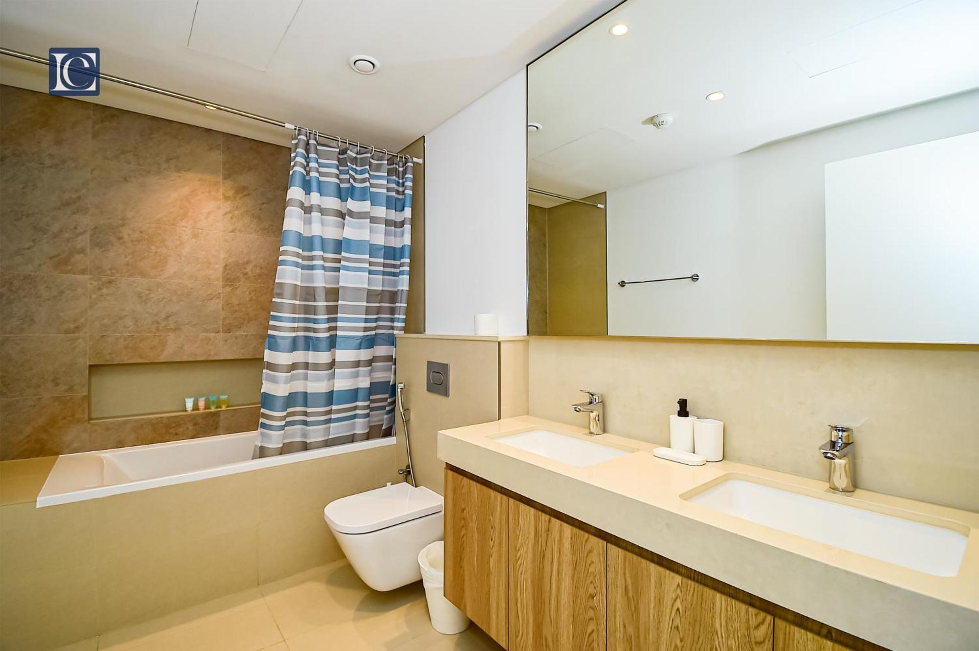 Luxury Escapes - Downtown Views 2 - Premium 3br - Near Mall Apartment Dubai