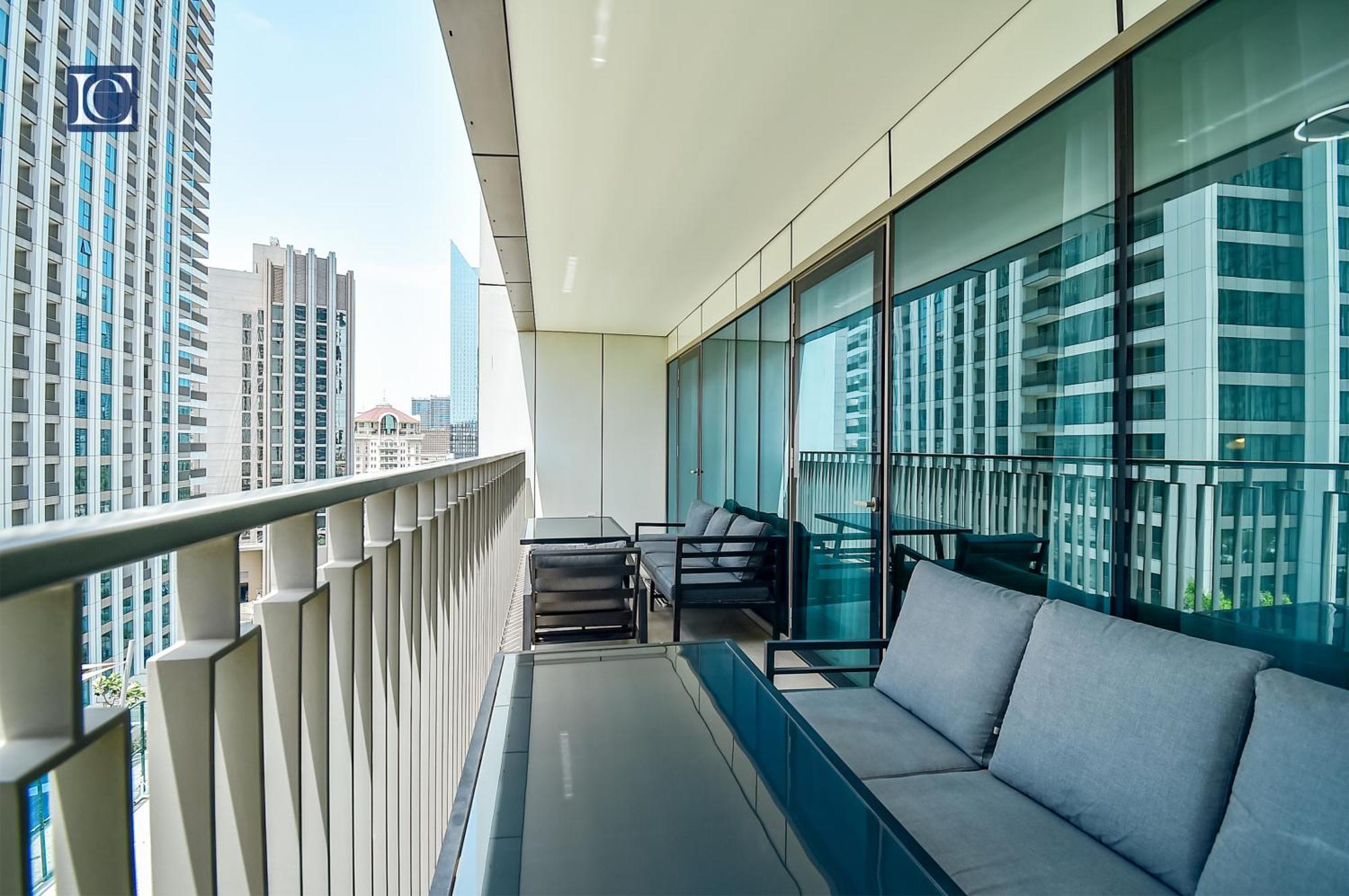 Luxury Escapes - Downtown Views 2 - Premium 3br - Near Mall * Dubai
