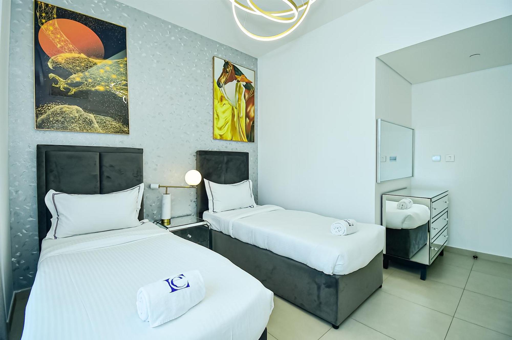 Luxury Escapes - Downtown Views 2 - Premium 3br - Near Mall *