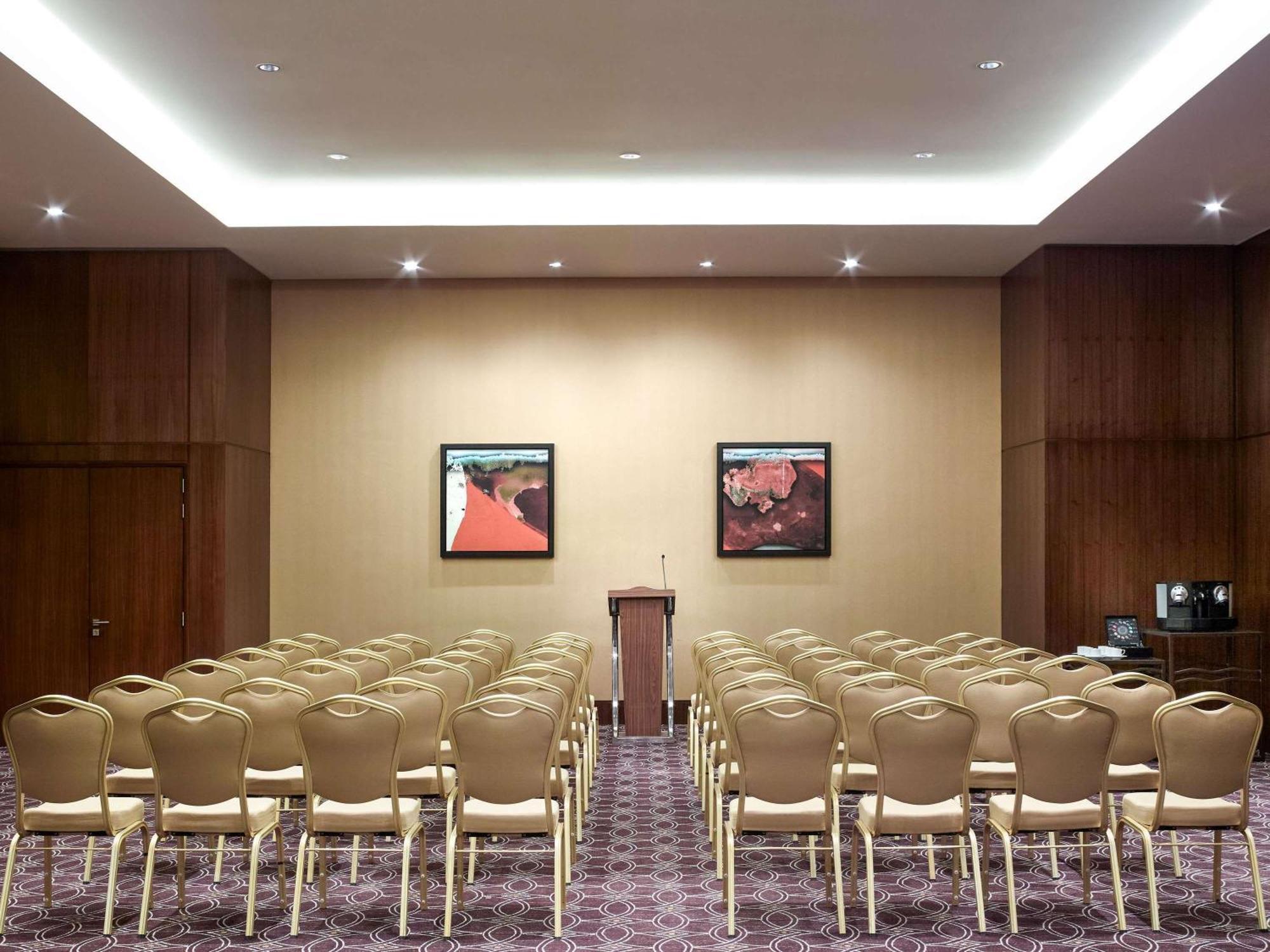 Swissotel Al Ghurair - Deira & Creek Dubai