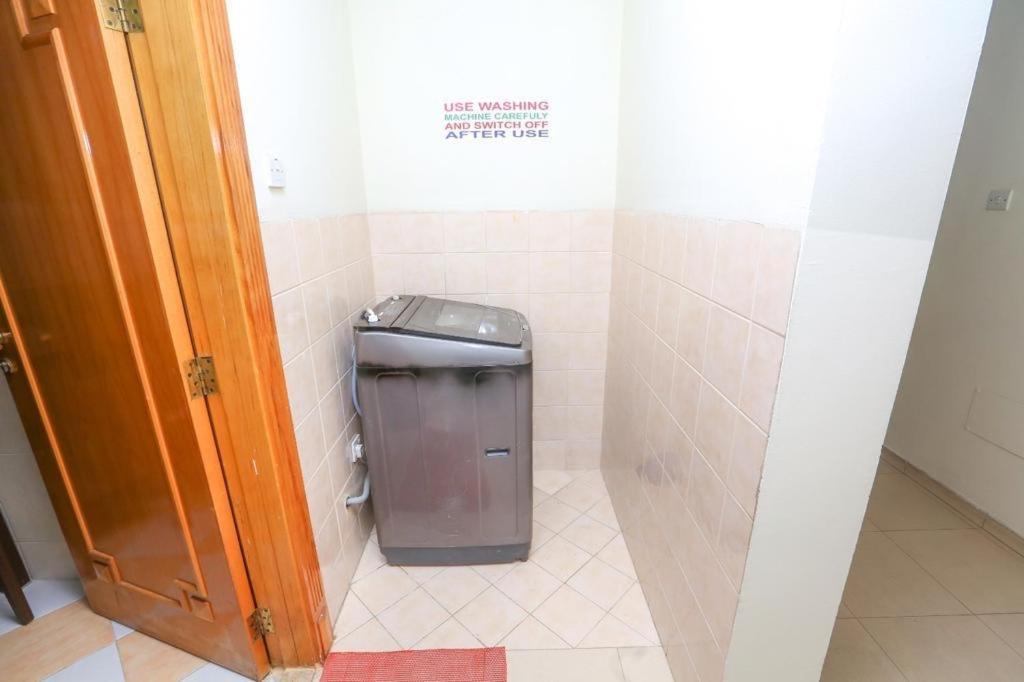 Sarjak's Mankhool Apartment Dubai