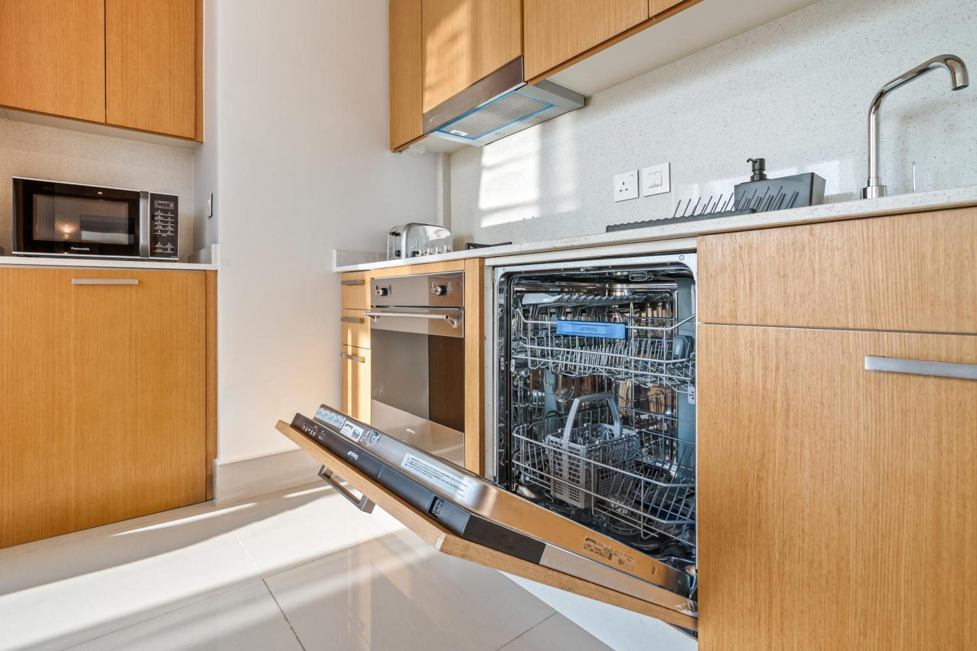 Delightful One-bedroom In Downtown Apartamento