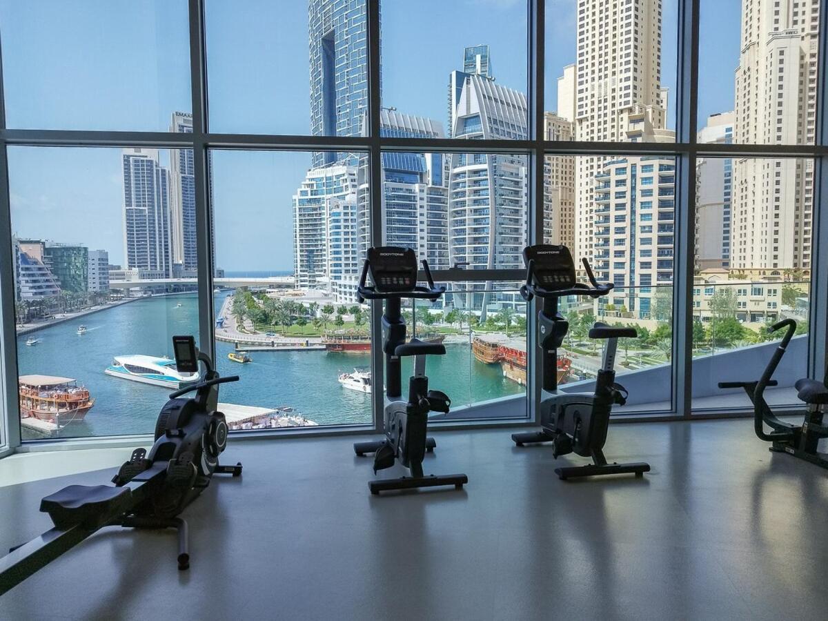 Incredible 3-bed With Marina Views!