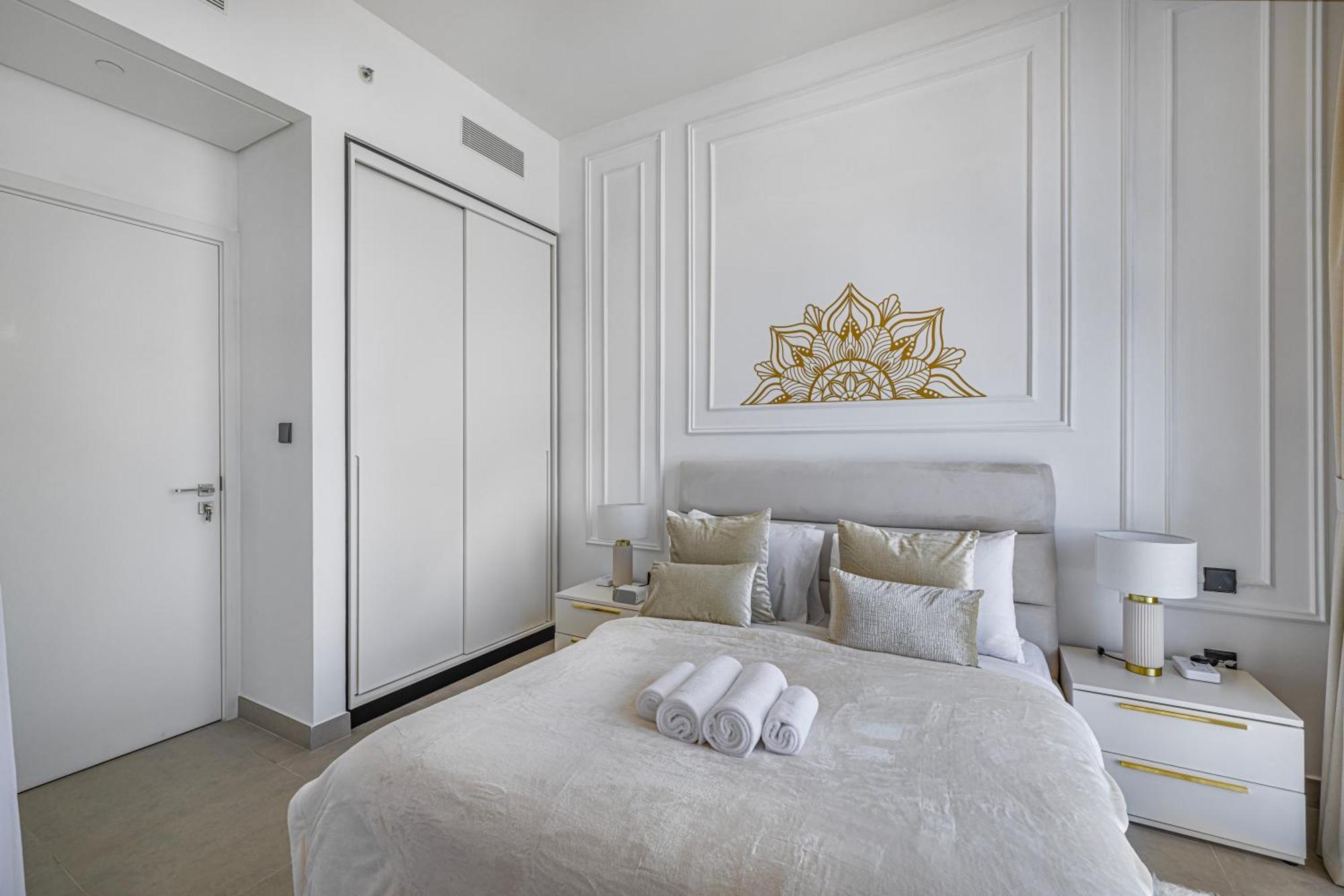 Luxury In Hills Burj Khalifa Views Apartamento Dubai