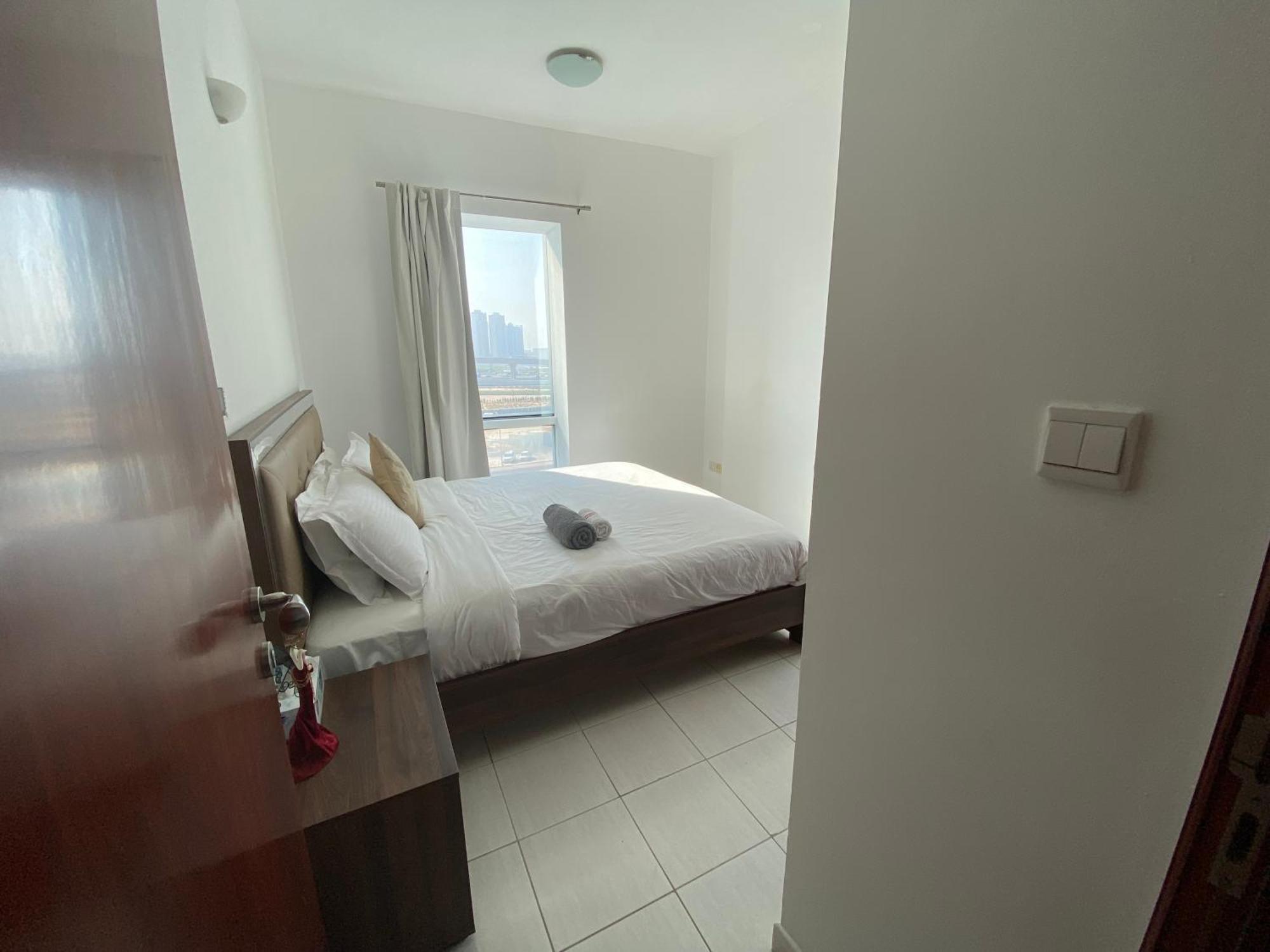 Apartment Phineek Magnificent One Bedroom *
