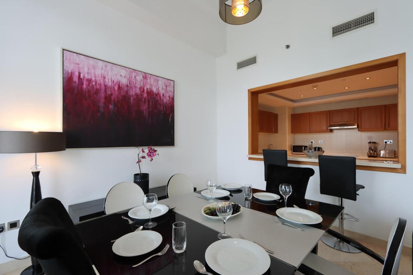 Livbnb- Prime Located 2b In Marina, Steps To Apartment