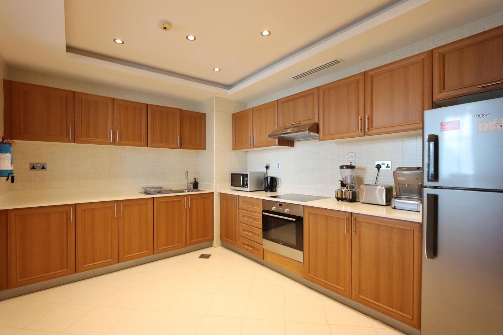 Apartment Livbnb- Prime Located 2b In Marina, Steps To *