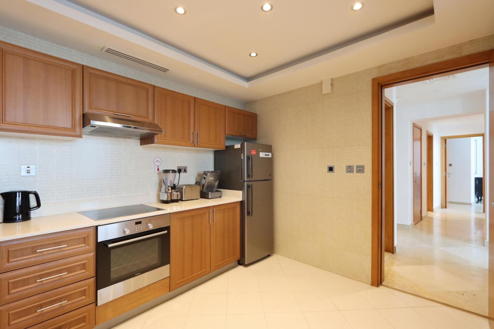 Livbnb- Prime Located 2b In Marina, Steps To Apartment