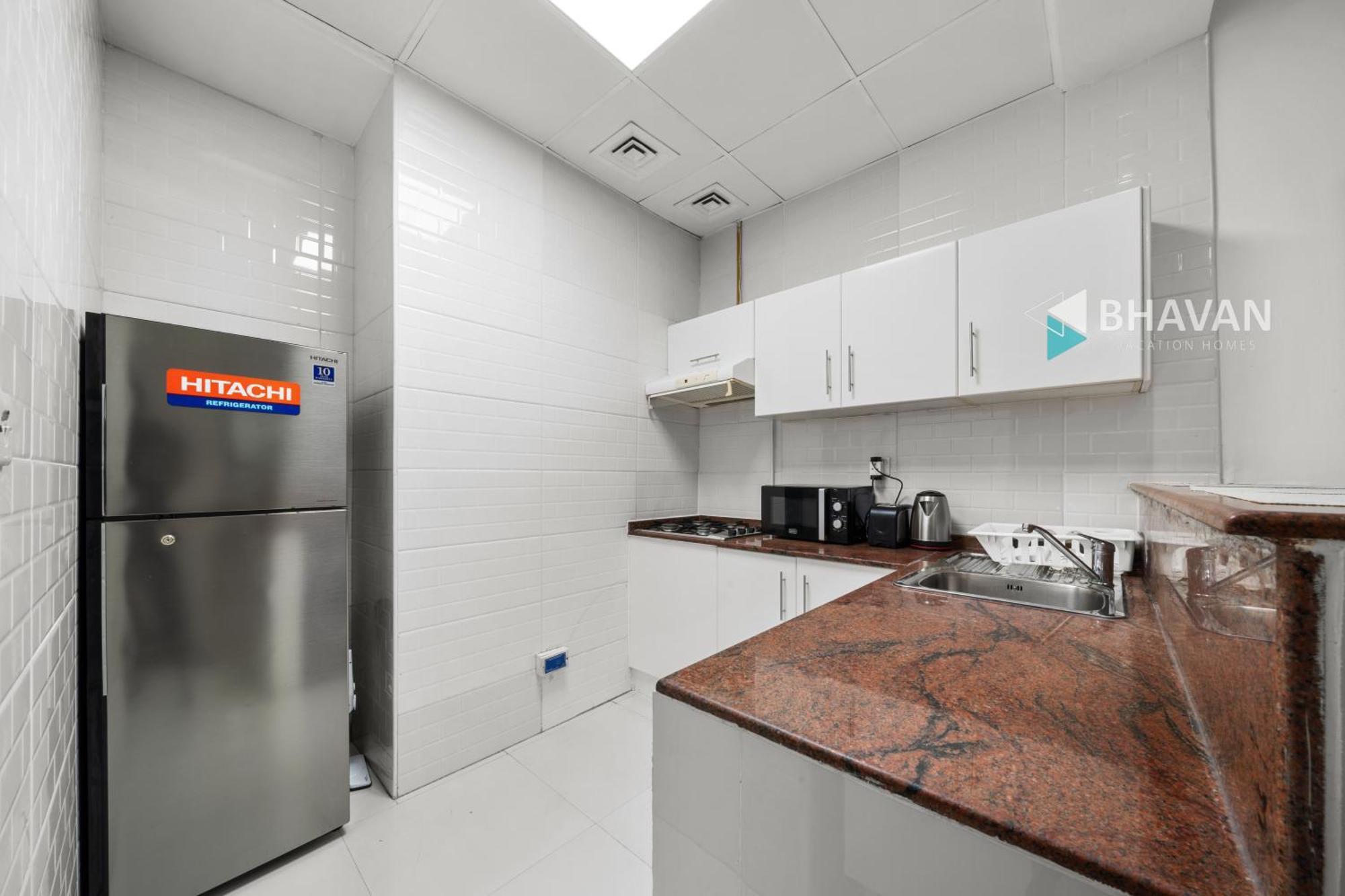 Contemporary In Marina By Bhavan Daire *