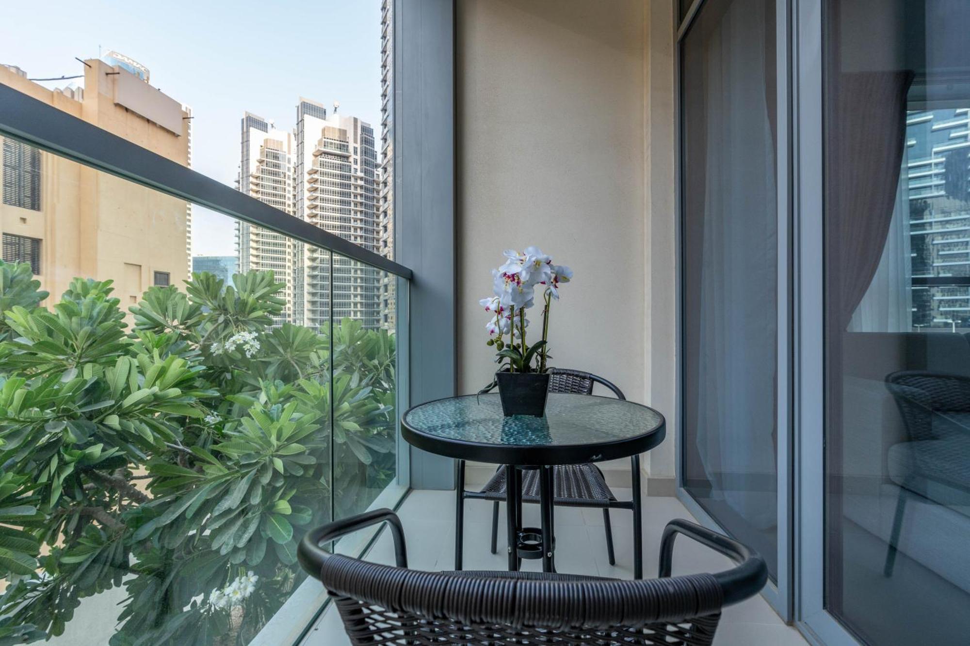Modern 1-br Close To Mall And Burj Khalifa Dubai