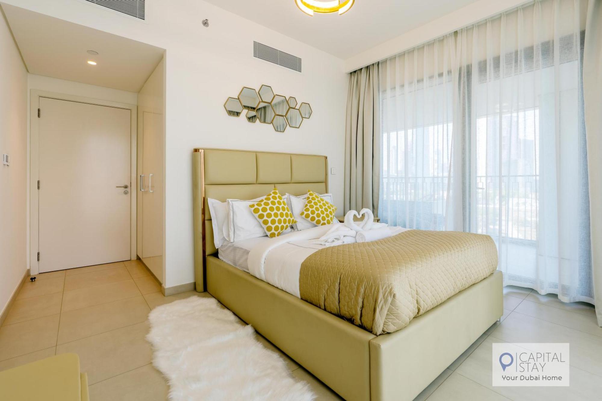 Apartment 3 Bed And Maid Apt - Downtown - Burj Khalifa *