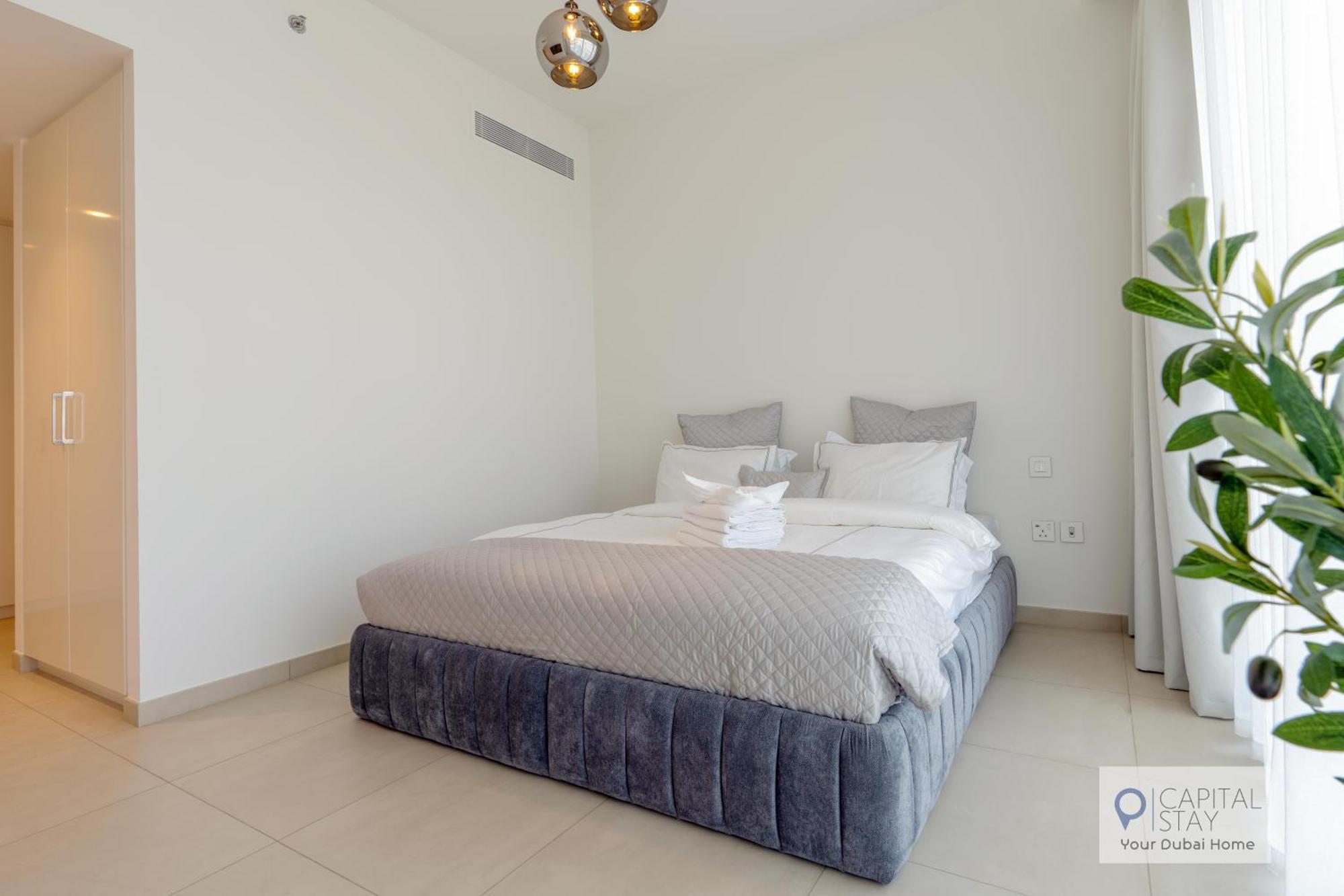 3 Bed And Maid Apt - Downtown - Burj Khalifa * Dubai