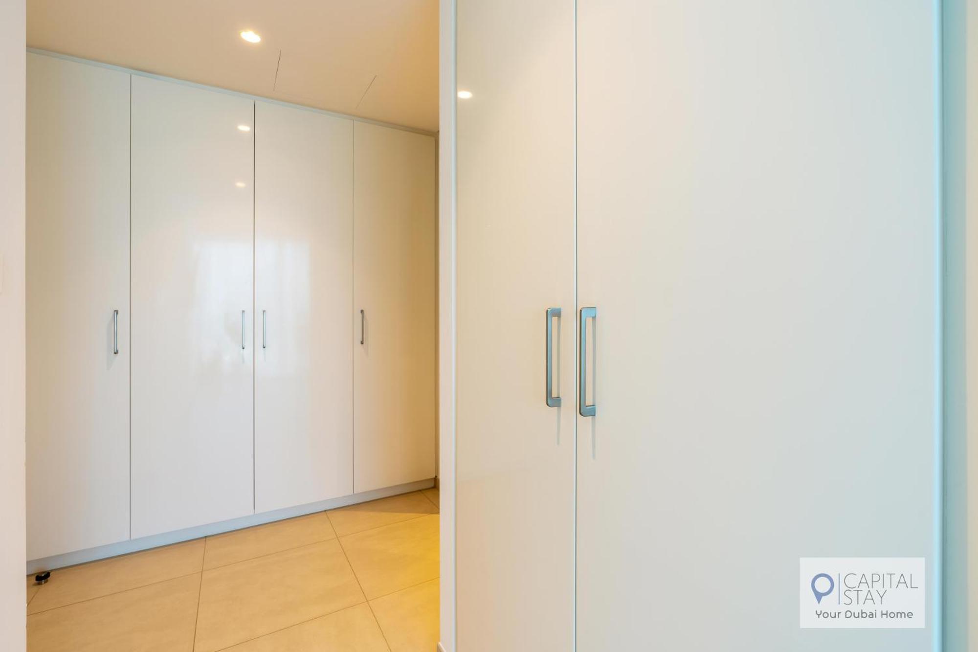 Apartment 3 Bed And Maid Apt - Downtown - Burj Khalifa Dubai