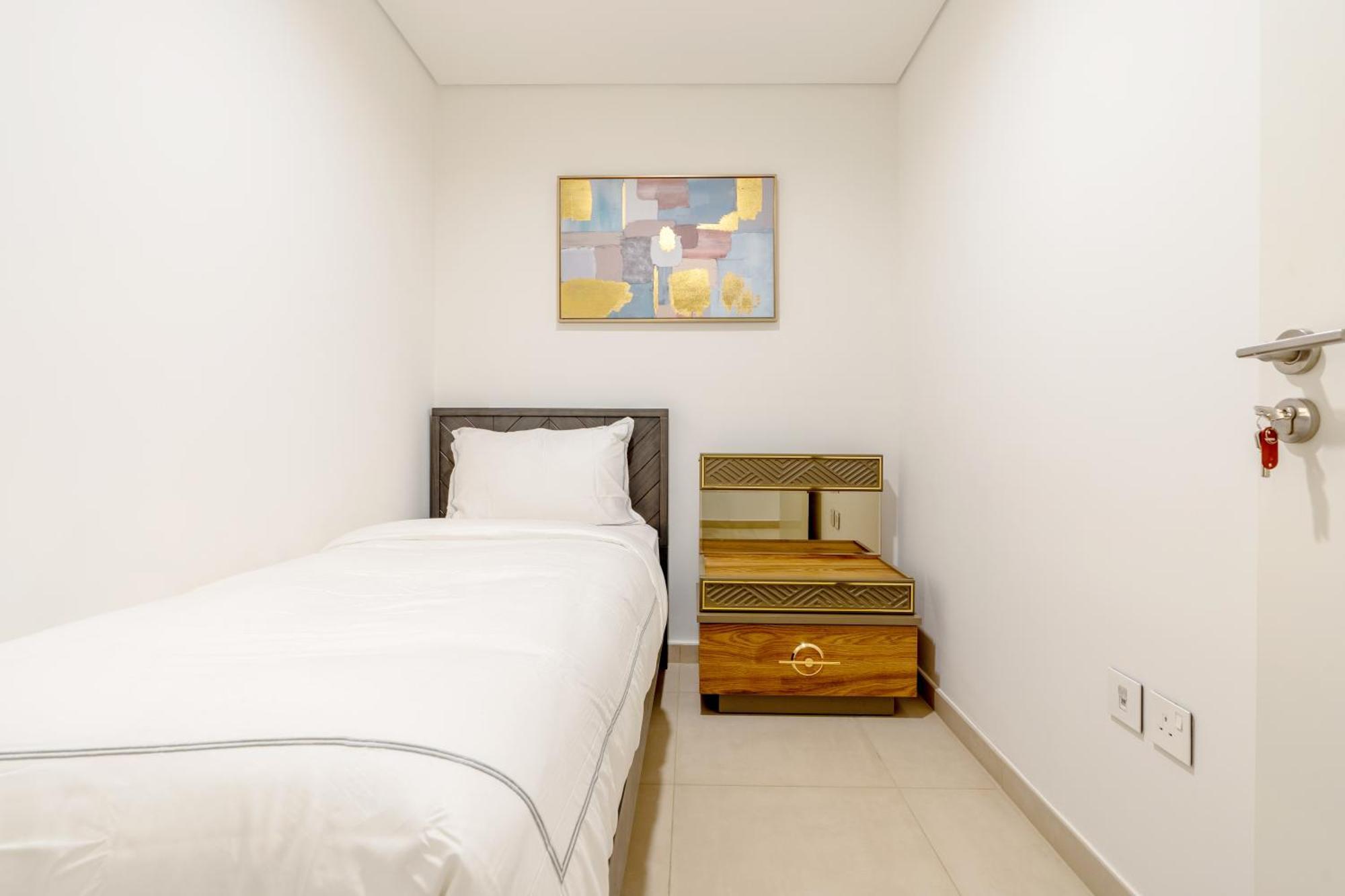 3 Bed And Maid Apt - Downtown - Burj Khalifa Apartment
