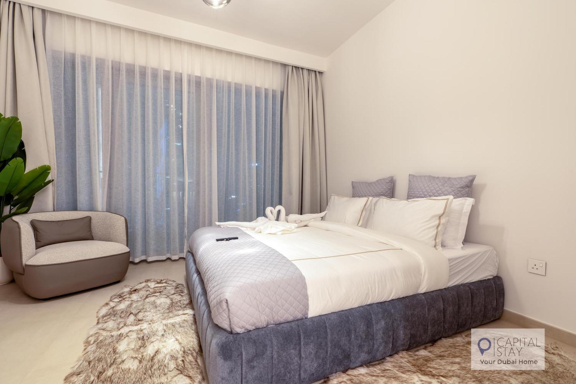 3 Bed And Maid Apt - Downtown - Burj Khalifa Dubai
