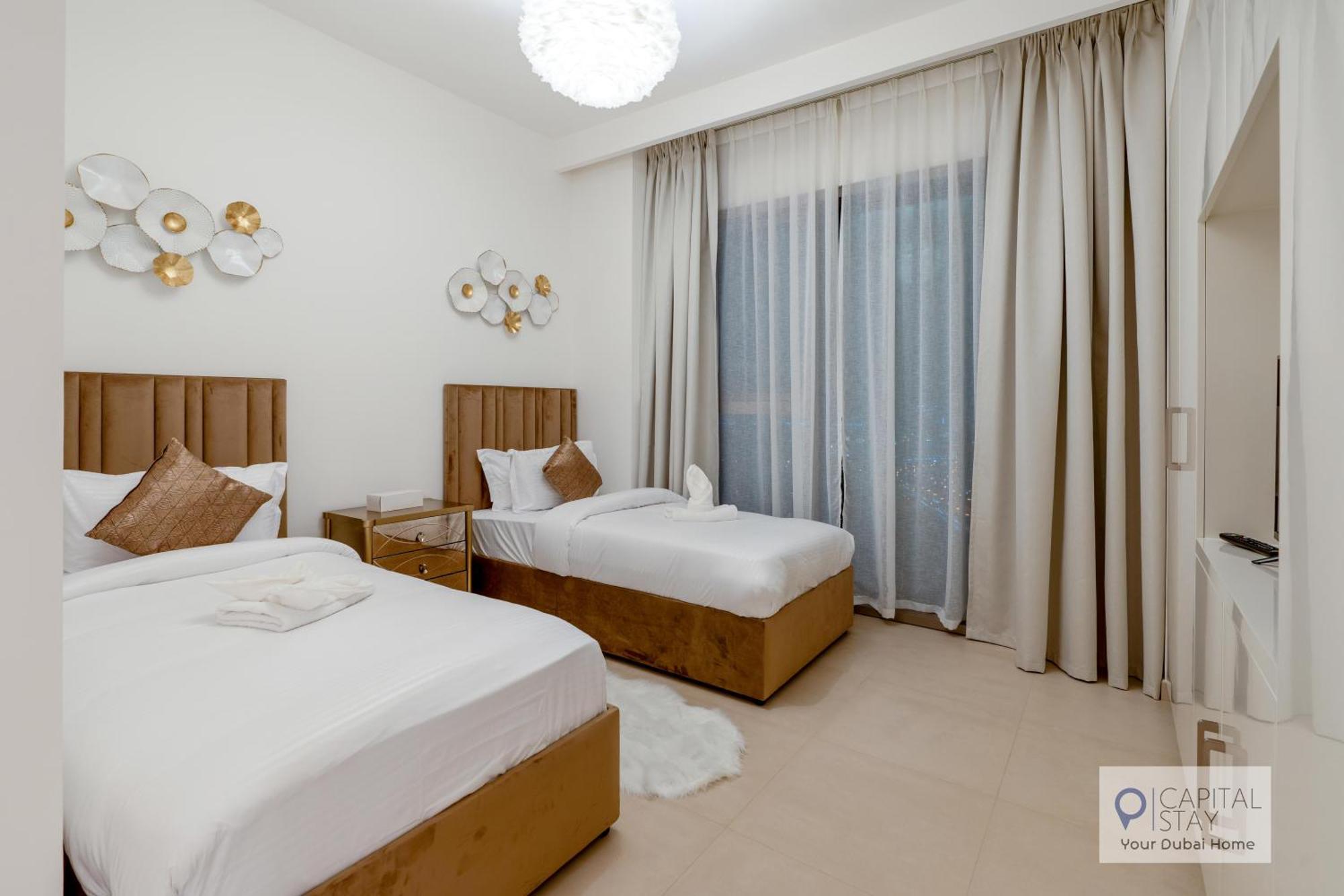 3 Bed And Maid Apt - Downtown - Burj Khalifa * Dubai