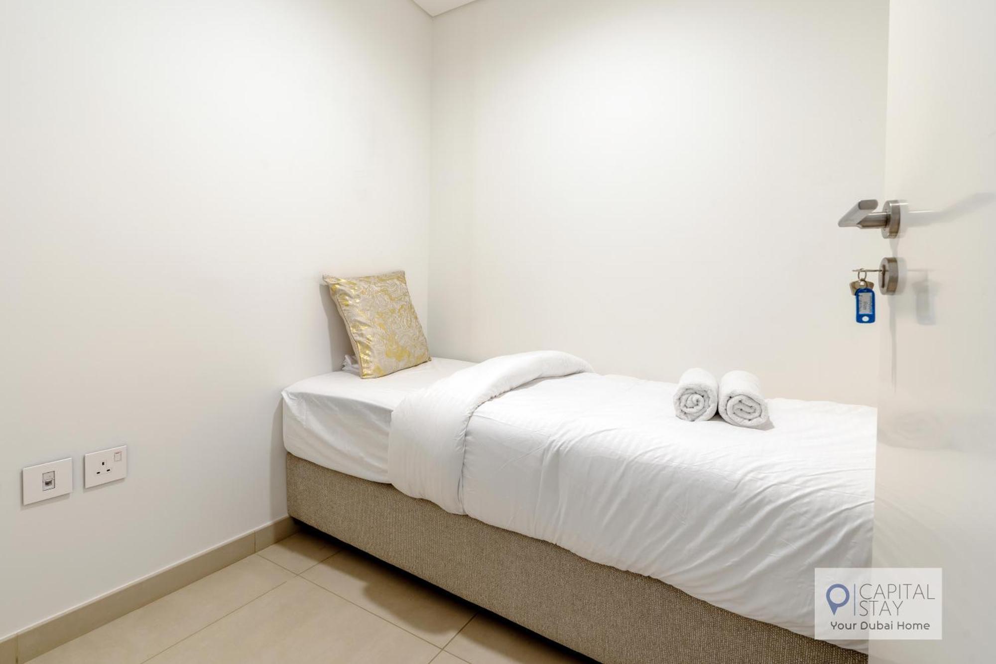 3 Bed And Maid Apt - Downtown - Burj Khalifa Apartment *