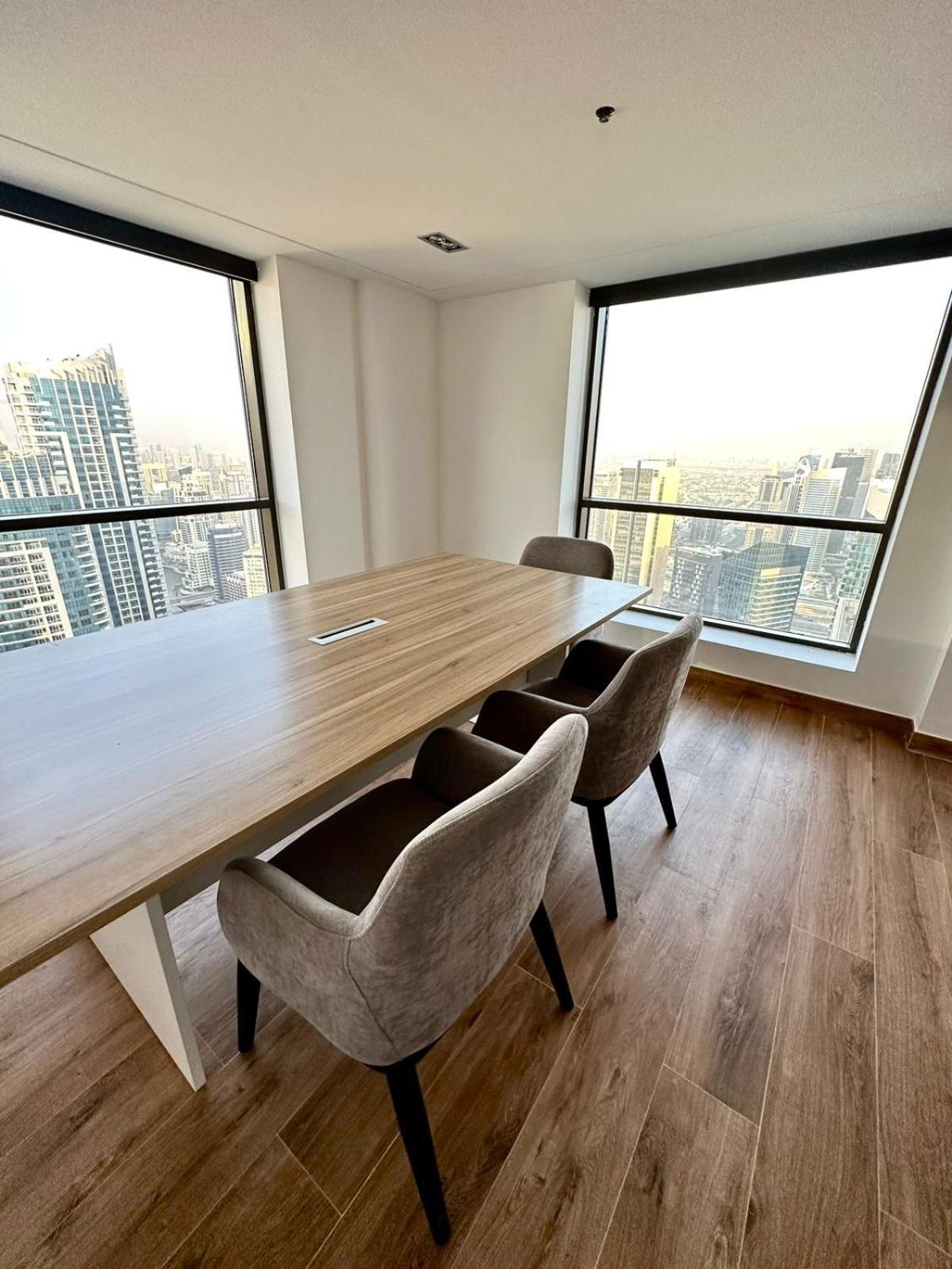 Ora Place Jbr Hostel