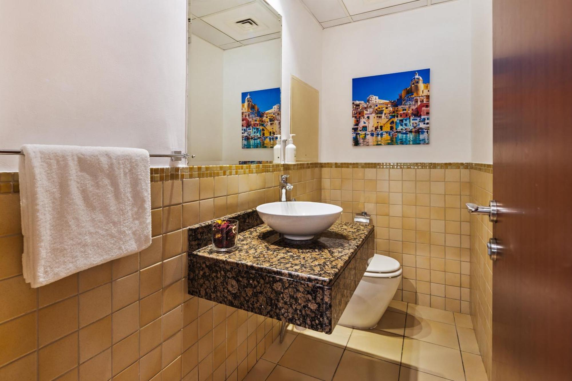 La Buena Vida Homes * Dubai