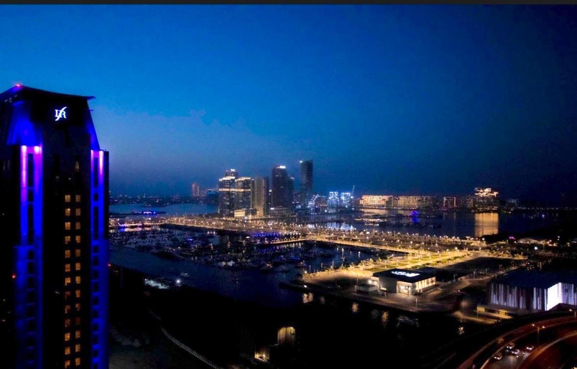 Vacation Friendly View Luxury 1bedroom- Walk To & Mall Apartamento *