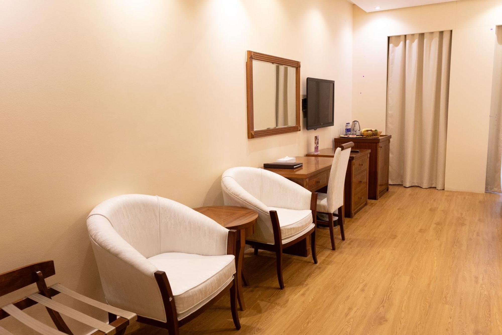 Hotel Vendome Plaza 3*