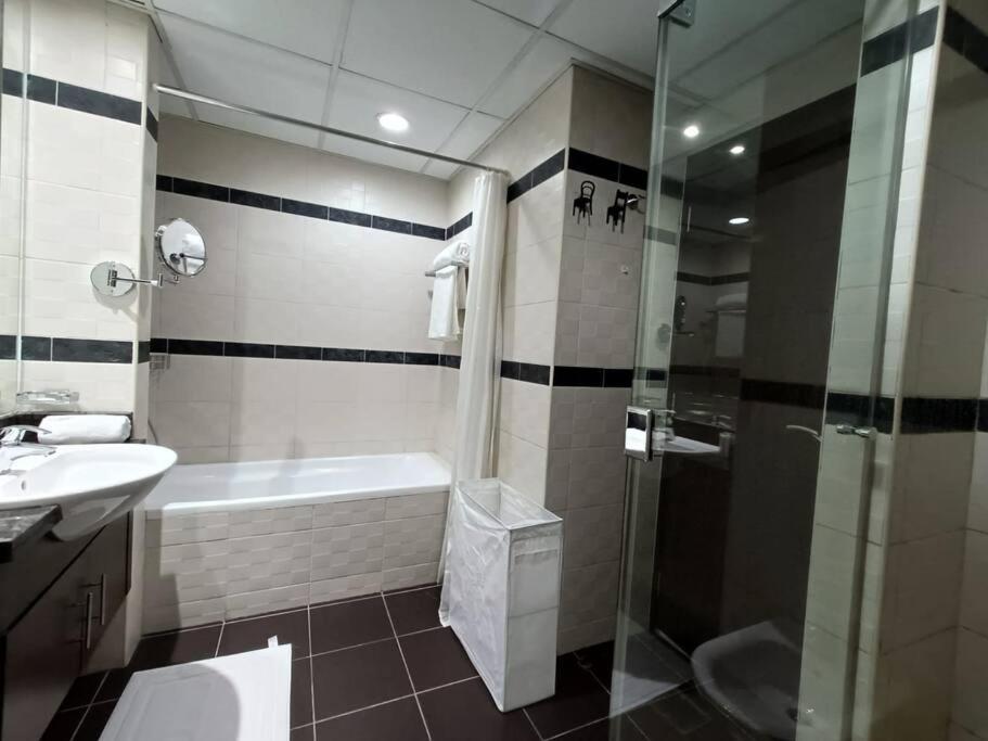 Apartment Quill - Canal View Spacious 3 Bedroom Dubai