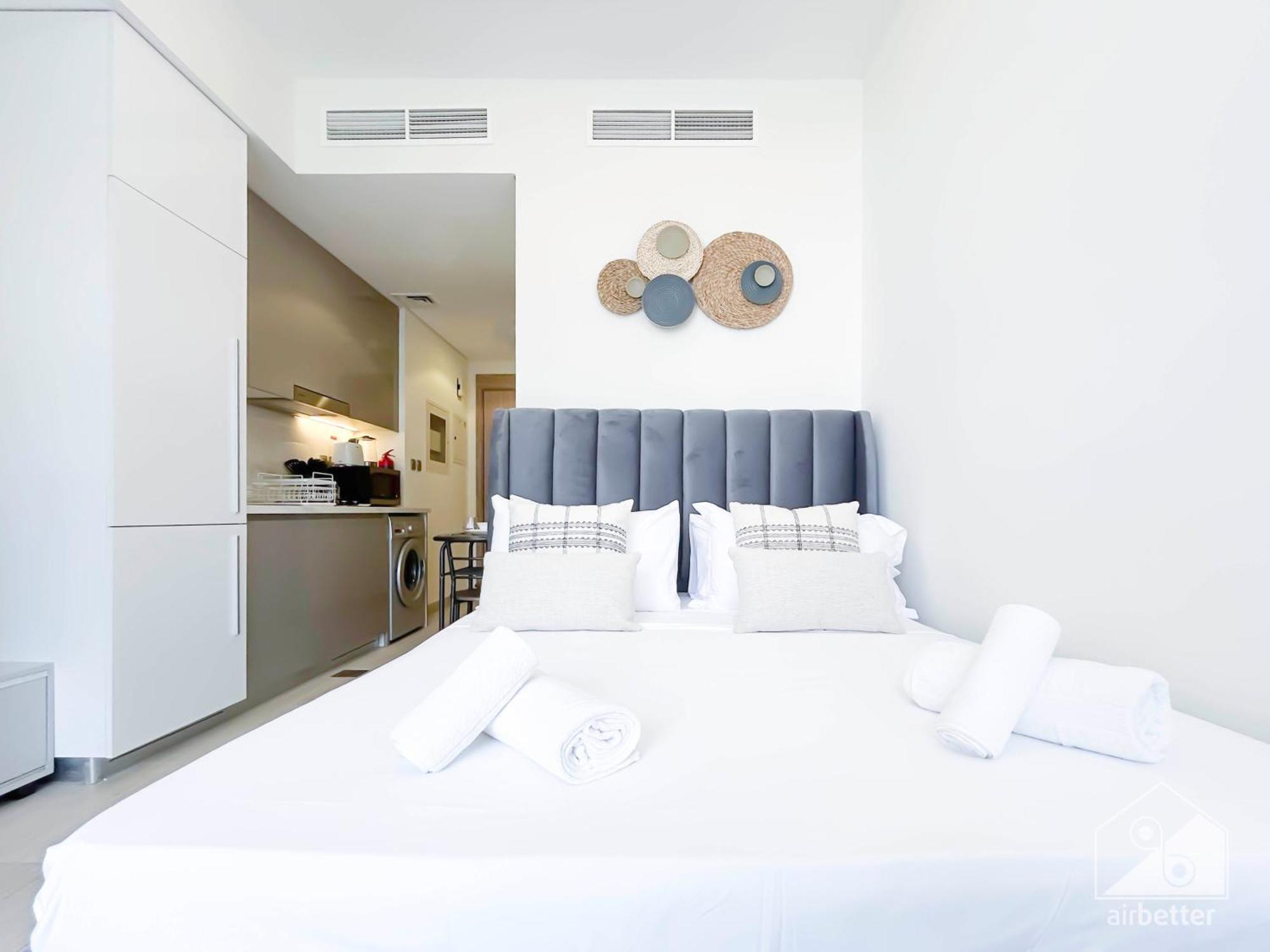 Apartment Stunning With A Spacious Balcony In Meydan Dubai