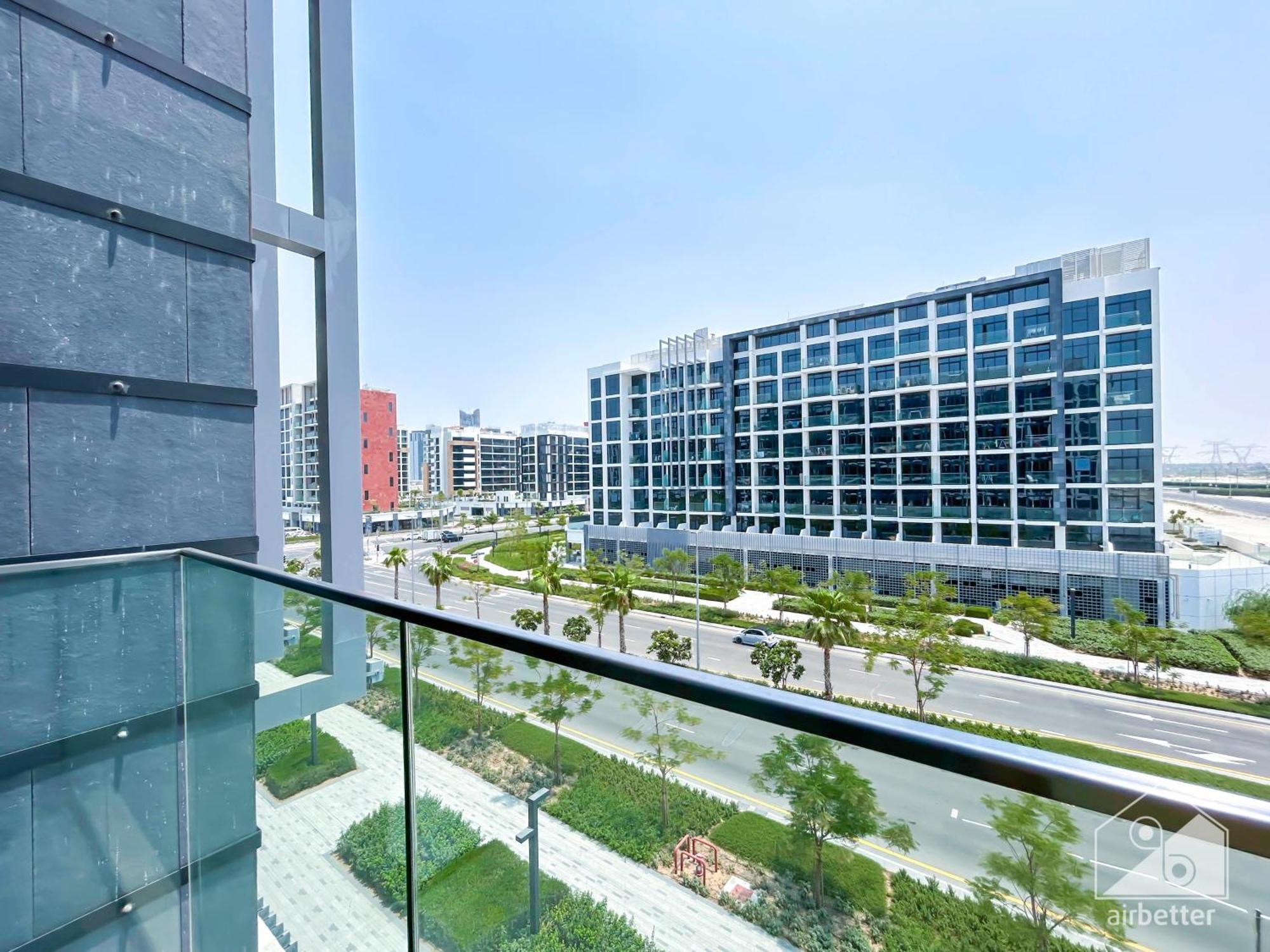 Stunning With A Spacious Balcony In Meydan *