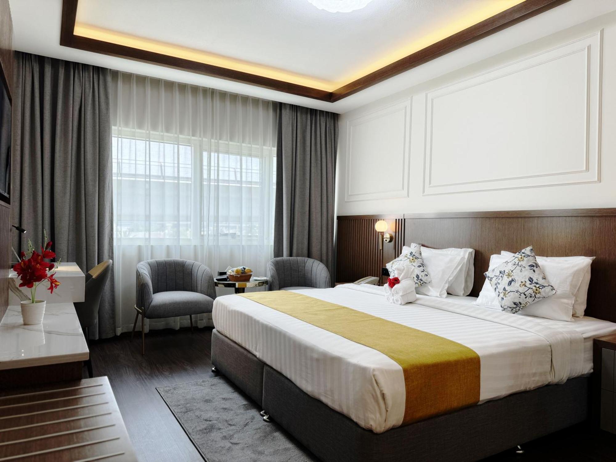 Fortune Plaza Hotel, Airport Hotel 3*