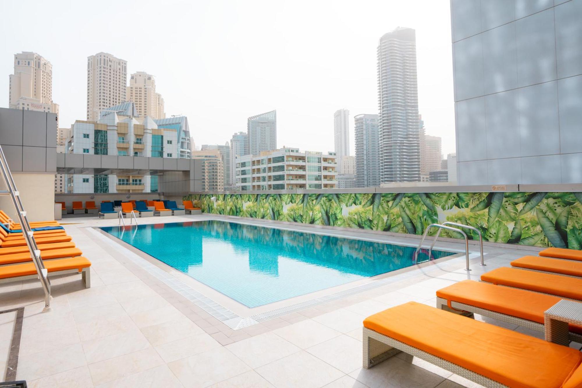 The First Collection Marina Hotel Dubai