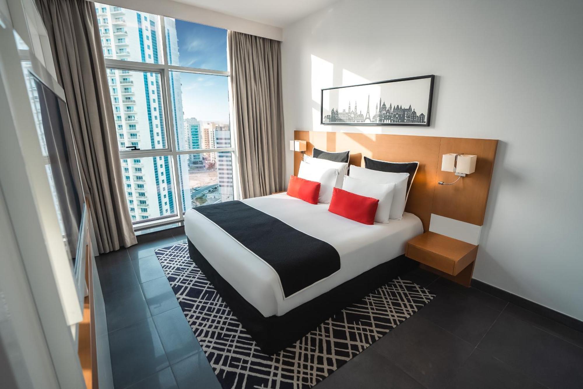 Tryp By Wyndham 4* Dubai