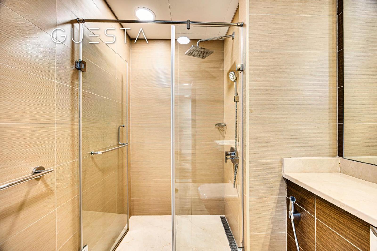 Sparkle Tower, Marina Apartment